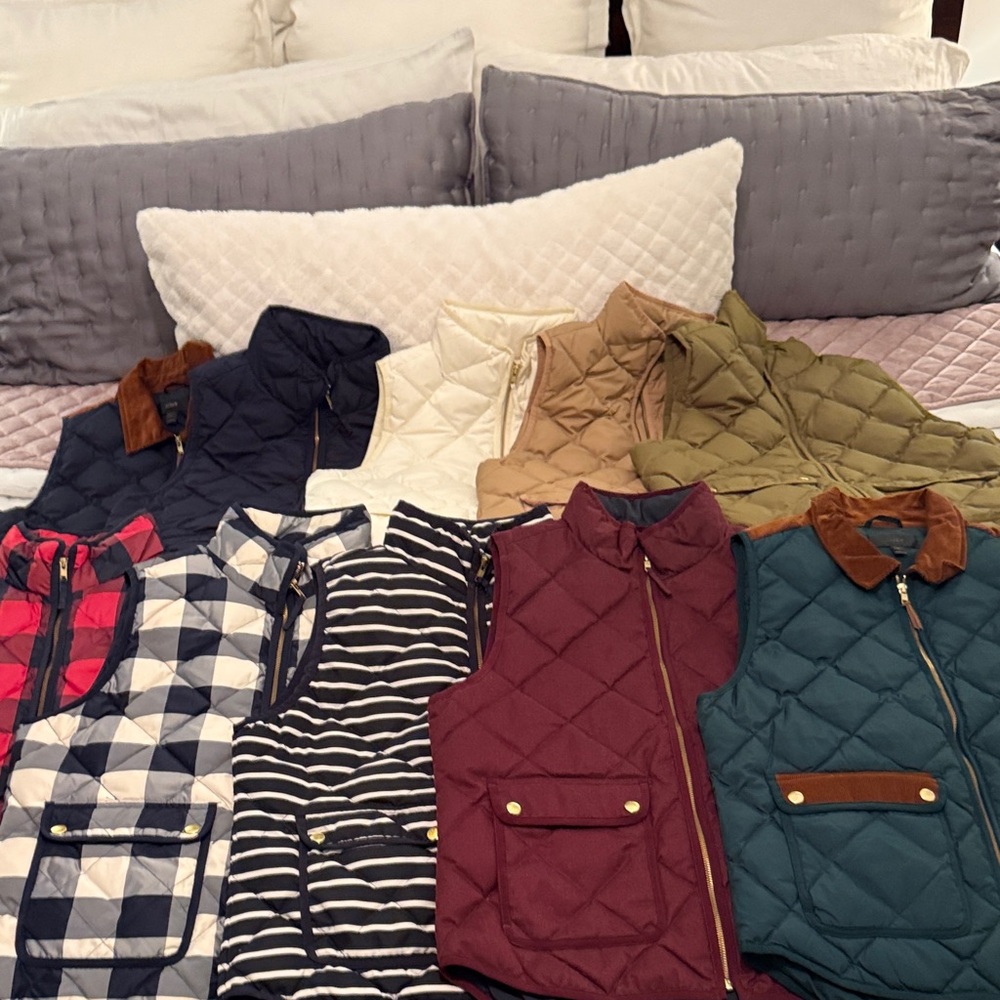 Lot of 10 EUC J. Crew Excursion Vest